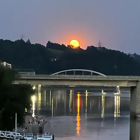 דירה River